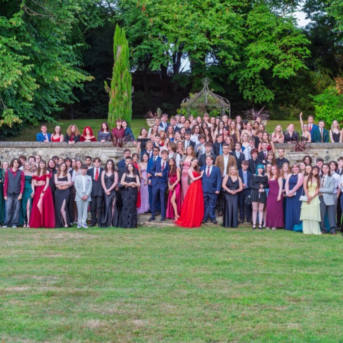 Prom Vi The Island VI Form - Year 13 Prom 2025